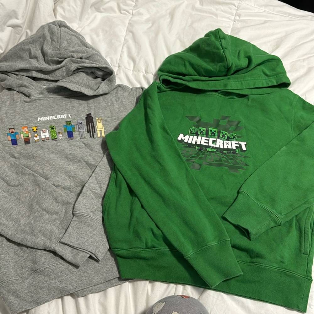 Uniqlo boys hoodies bundle size 11-12